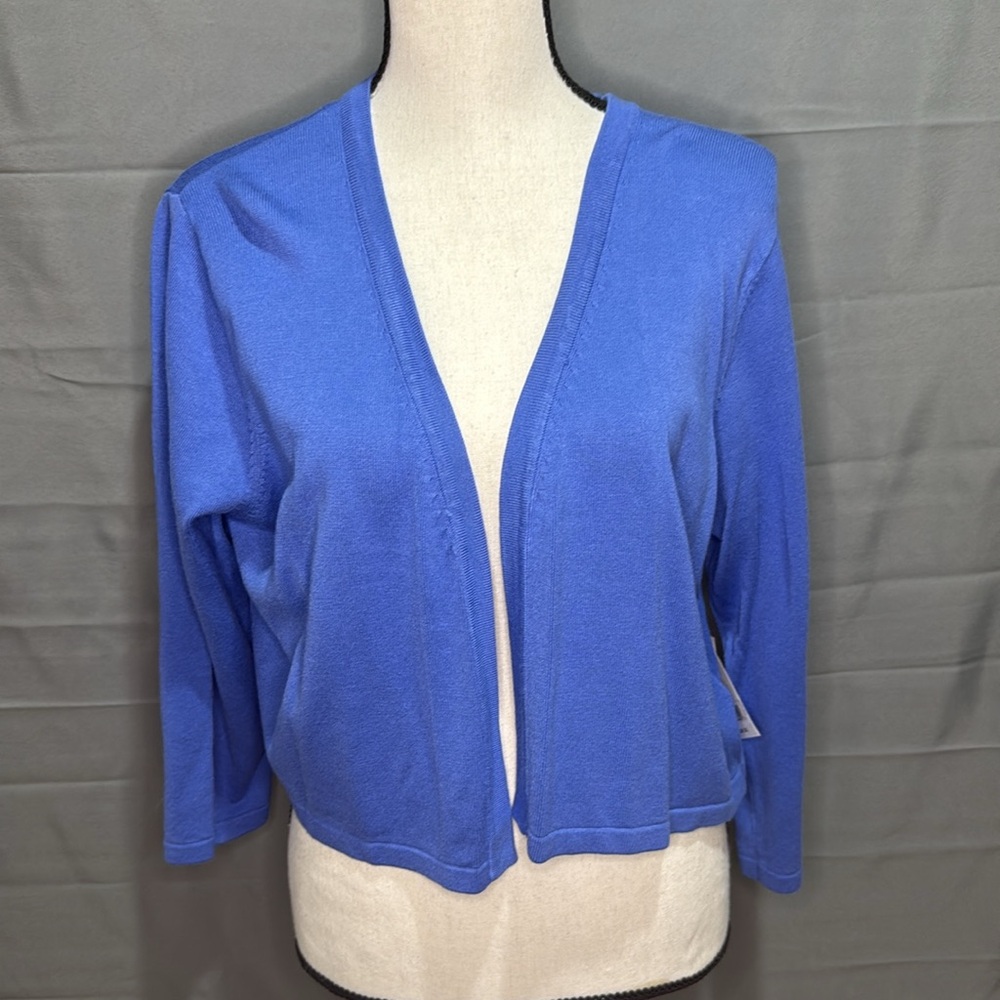 Leslie Fay Periwinkle Long Sleeve Crop Cardigan